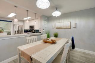 Tranquil Redington Beach Condo with Beach Access - St Pete Beach - 4