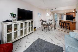 Nautilus 2611 Gulf View 2 Bedroom 6th Floor Free Beach Service - Fort Walton Beach - 2