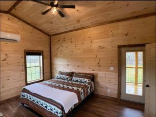 New Construction Pet Friendly Tiny Home W/ Hot Tub - 5