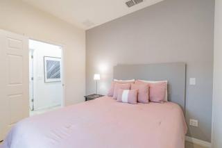 Cozy PRIVATE Jacuzzi Near to Disney Fiber Internet - Kissimmee - 1