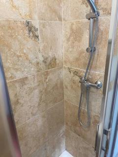 Studio avec grande cour et bassin - 1