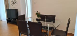 Di Fresco Apartments Luxury Suites - 1