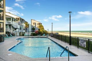 Surf Master, Unit 1005 - 5