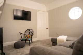 Rose Hill - 1