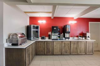 SureStay Hotel by Best Western Higginsville - Higginsville - 4
