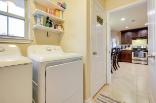 New Braunfels Home with Pool 2 Mi to Guadalupe River - New Braunfels - 2