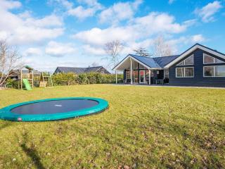 14 person holiday home in Juelsminde - 9