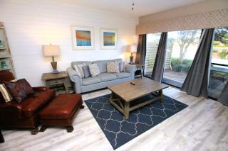 Charming 2 Bed 2 Bath Villa Overlooking Horseshoe Lake. Sandestin. - Destin - 8