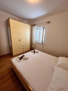 Apartment Metajna 6465a - 2