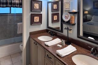 303 Sailmaker - 1