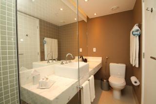 Linda suíte de hotel, acomoda até 3 pessoas Milly - 2