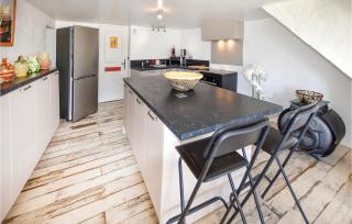 Gorgeous Home In Sault - 4