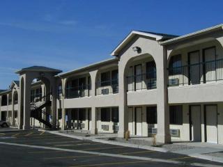 American Inn & Suites - Albuquerque - 3