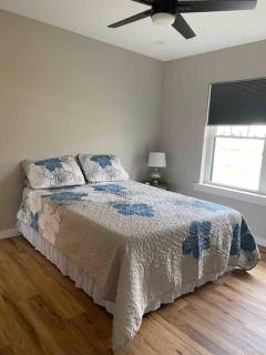 New ranch on RIVER with spectacular views - 4