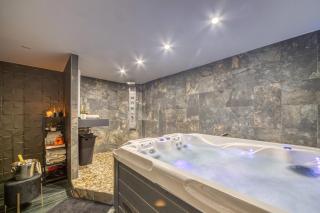 L'Eden Love - Jacuzzi / Sauna - Grenoble - 2