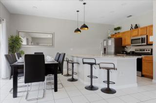 4 Bedrooms 3 Bathrooms Encantada 8549 Bl - 4