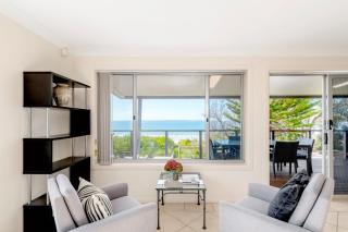 Aqua Vista - beachfront 4BR Home with ocean views - Vincentia - 1
