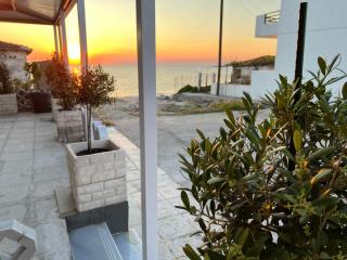 House by the sea suites 2 - Skála Foúrkas - 7