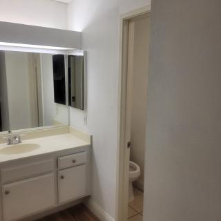 Private Room with Private Bath - Rialto - 4