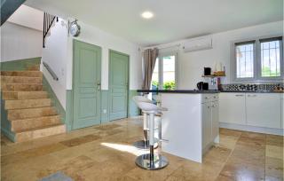 Gorgeous Home In Carpentras - Carpentras - 6