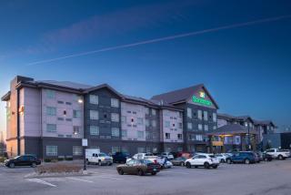 Sandman Hotel Oakville - 0