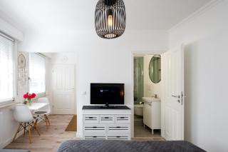 Köhlz Appartement im 1 OG - - 6