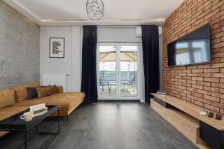 Stylish Kościuszki Apartaments near the Market Square with FREE GARAGE Wrocław by Noclegi Renters - 1