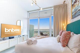bnbmehomes - Damac Hills - Carson Tower - Dubai - 8