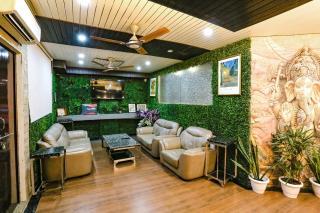 FabHotel Delta Suites I - 3