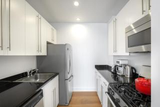 Tribeca Studio w Gym WD Doorman Garage Valet NYC-287 - New York - 4