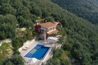 Zeitouni Lodge - Katávolos - 4