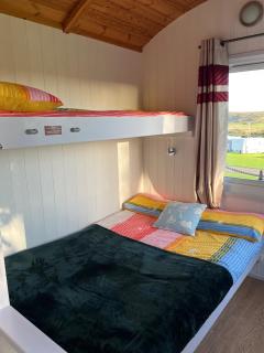 Pearl Shepherds Hut - Penally - 3
