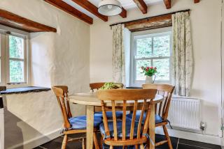 Cwm Bach - Dinas - 2