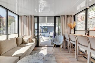 Domy Na Wodzie - La Mare Motlava Houseboats with Sauna by Downtown Apartments - 6