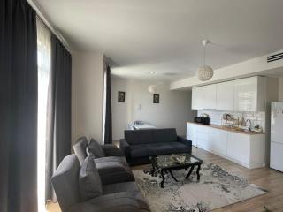 YOUR HOME AWAY FROM HOME - Evinizden Uzaktaki Eviniz - Batumi - 4