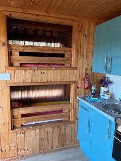 Cove Shepherds Hut - Penally - 6