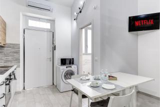 San Donato - Grazioso Moderno Monolocale - 600 m Metro Principi d'Acaja - 1