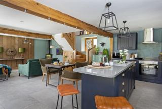 The Timber Barn - Downton - 8