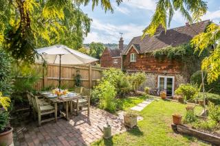 1 Church Cottages - - 2