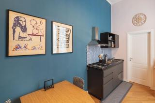 Bellini Design Complete Apartment three bd with three bath By HouseinNaples - Naples - 2