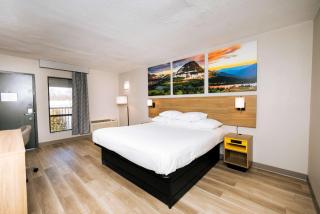 Days Inn by Wyndham Cincinnati East - Cherry Grove - 5