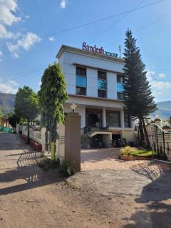 Sandesh Resort - Wai - 0