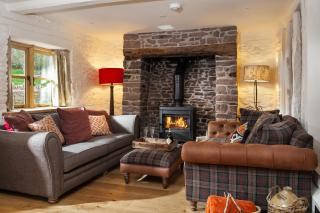 Stone House - Leominster - 9