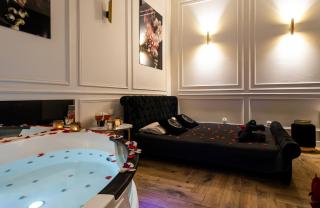 Vistula Boulevards Jacuzzi Apartment - Krakow - 0