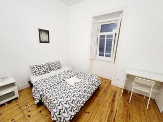 Lisbon Gambori Hostel - Lisbona - 4
