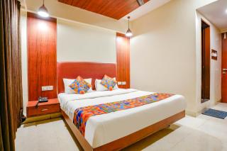 FabHotel D69 Residency - Mire - 6