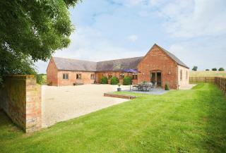 Furlong Barn - Southam - 6