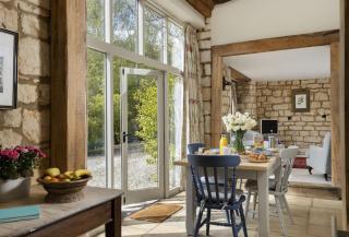 Buckland Wood Barn - Buckland - 0