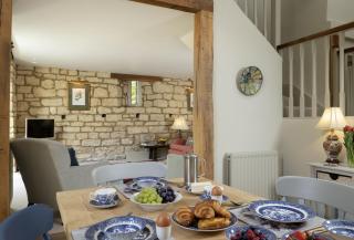 Buckland Wood Barn - 1