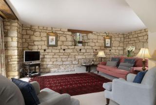 Buckland Wood Barn - Buckland - 2